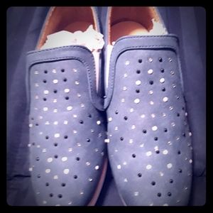 Leather slip on light weight shoes.